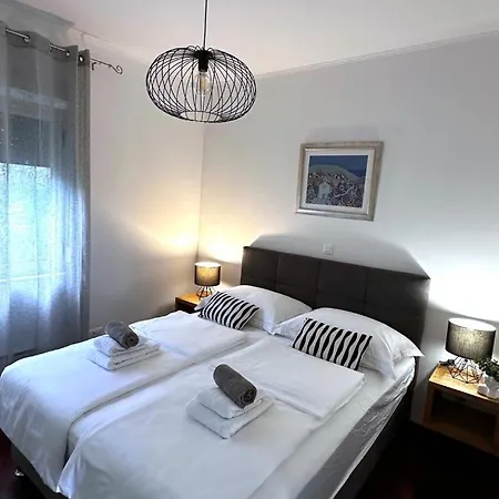 Marita Luxury Apartment